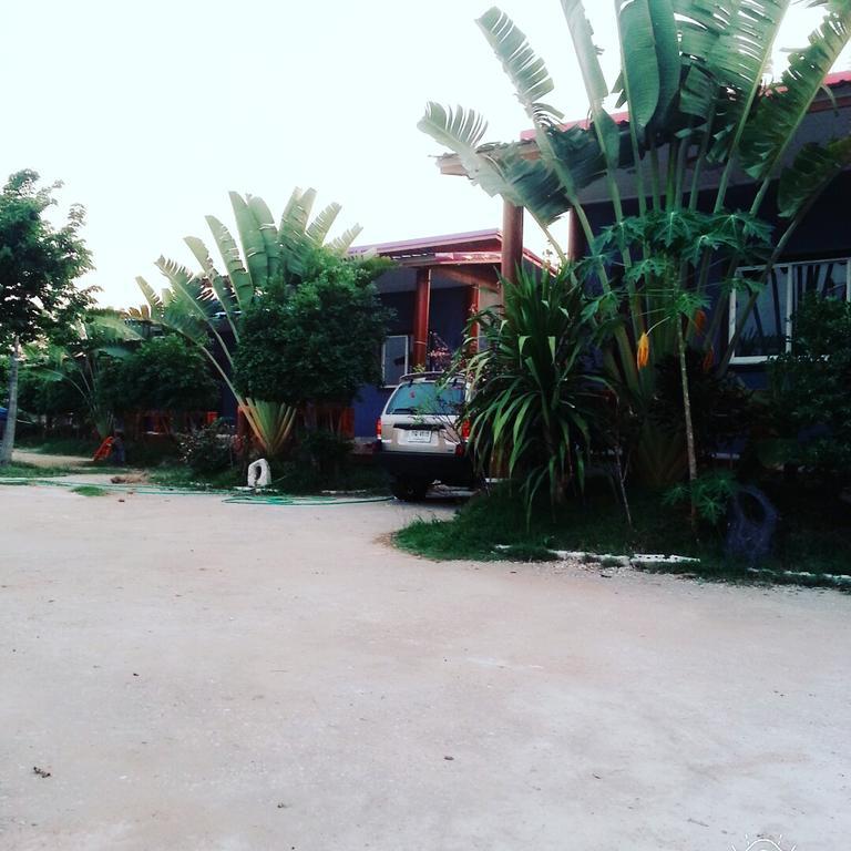 Orn Homestay Kamphaeng Phet Exteriér fotografie